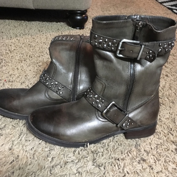 Arturo Chiang studded boot