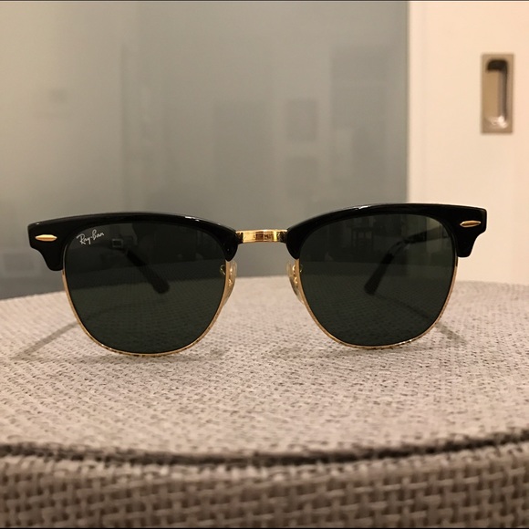 Ray Ban RB3016 Clubmaster size 49