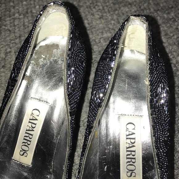 Caparros SZ 7 black sequin seed heels - Picture 2 of 4