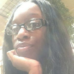 Meet your Posher, Laquita