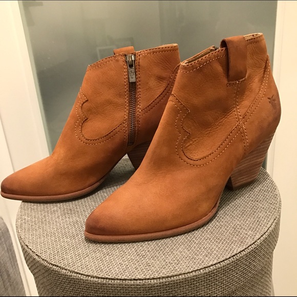 Frye Reina Booties