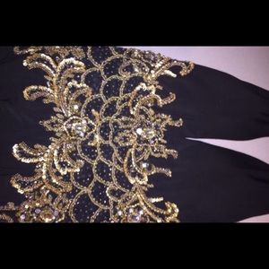 Never worn slim fitting Jovani dress