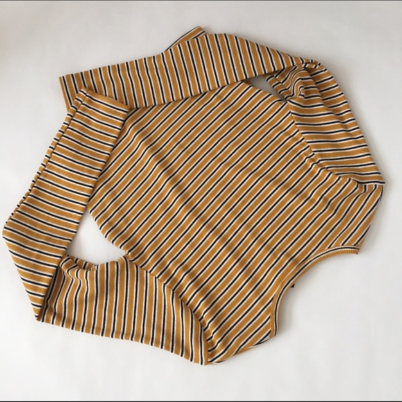 stopped cropped long sleeve - Picture 3 of 4