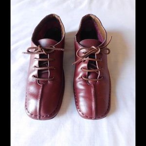 Leather! Divine Burgundy/Tan Cordovan style Oxford