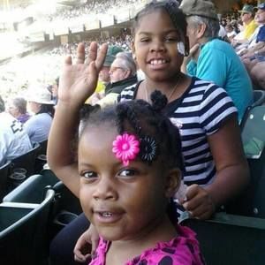 Meet your Posher, Roslyn