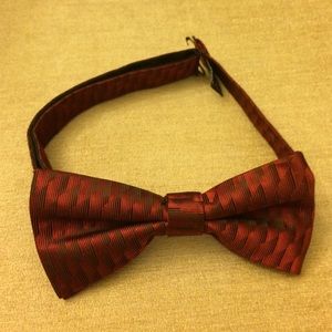 Bow tie