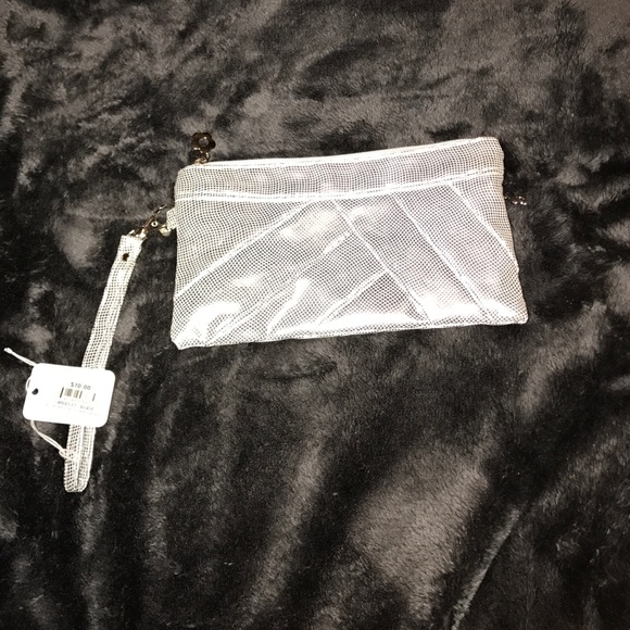 Fashionable Wristlet