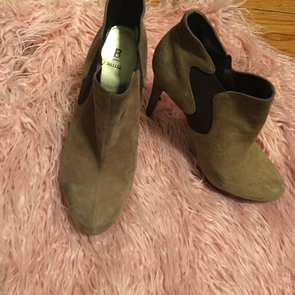Bakers Tan Booties!