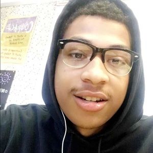 Meet your Posher, Andre