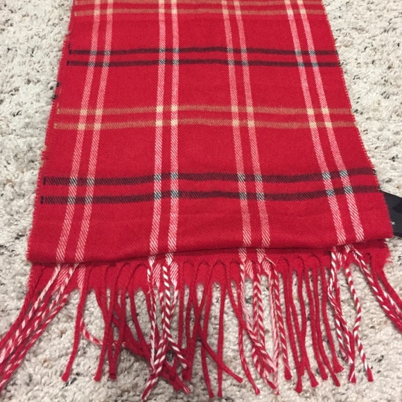 Red Scarf - Picture 2 of 3