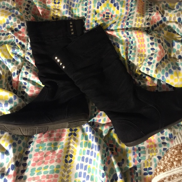 Girls black fashion boots