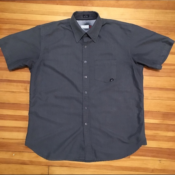 Men's Costal Casual Button Down - Picture 2 of 3