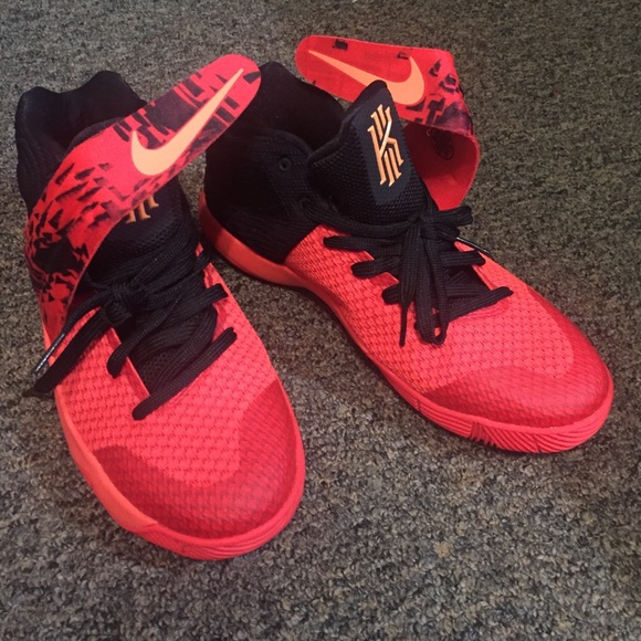 kyrie irving kids Orange