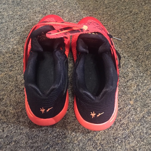 nike kyrie irving kids Orange