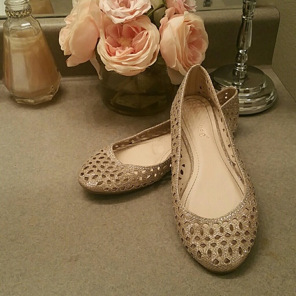 Gold flats