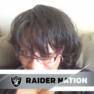 Meet your Posher, Connie