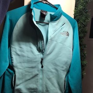 Women's medium north face jacket zip up