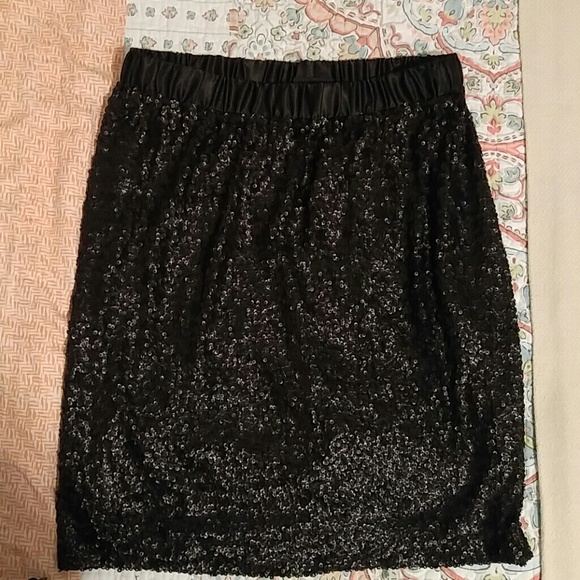 NWT Lane Bryant Black Sequined Pencil Skirt