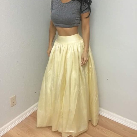 Vintage satin baby yellow long skirt