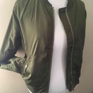 NEW! BOMBER JACKET