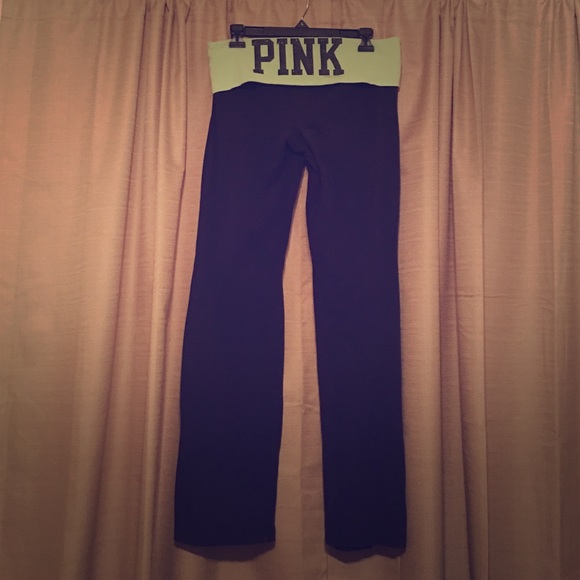 🎀PINK🎀 boot cut yoga pants.