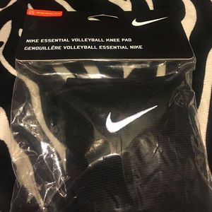 Volleyball knee pads