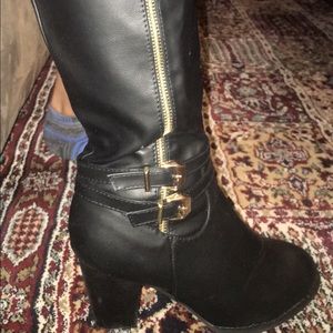 High heel boots