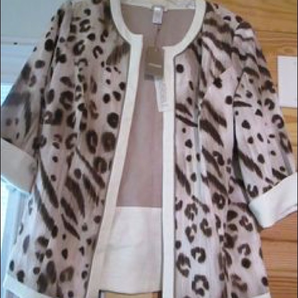 NWT Chicos size 2 reversible jacket