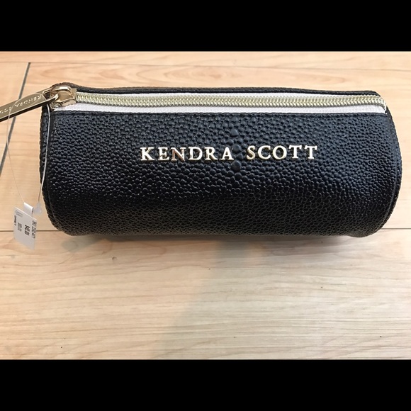 Kendra Scott pouch
