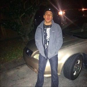 Meet your Posher, Adrian