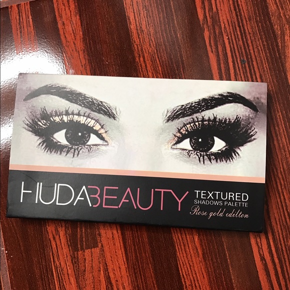 Huda beauty palette✨