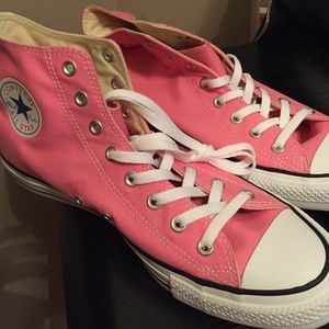 Pink converse