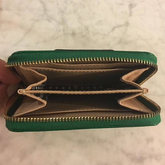 Kate Spade Mini Wallet - Picture 3 of 3