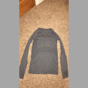 swiftly tech long sleeve crew lulu shirt