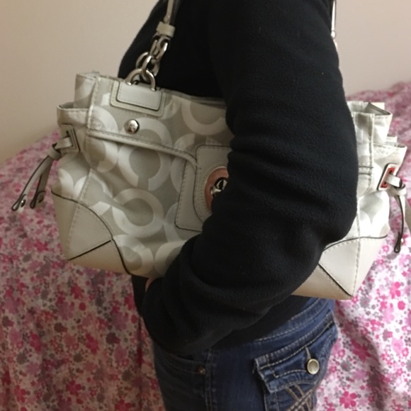 Coach - Extra pics!!