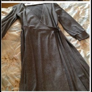 Wrap dress 3/4 sleeve.