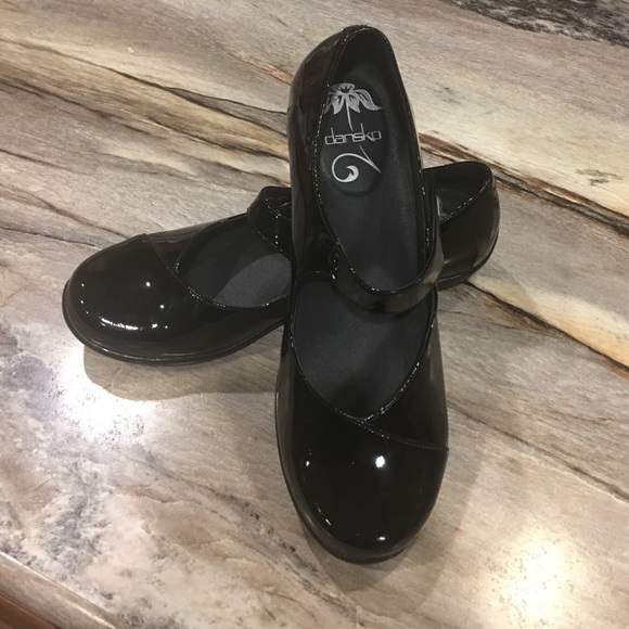 Dansko patent leather Mary Janes. Size 38