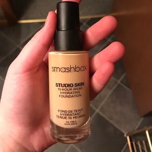 Smashbox Studio Skin Foundation Shade 1.2