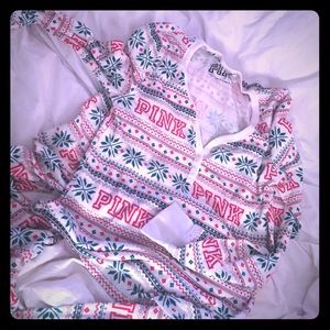Victoria's Secret Pink Christmas pajama set