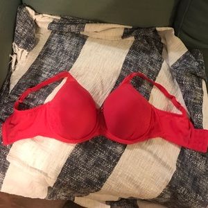 Wacoal 36G Hot pink bra