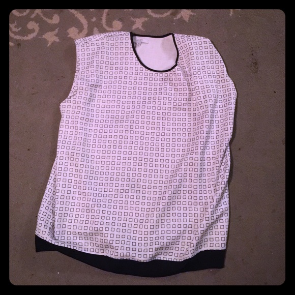 Cap sleeve tee