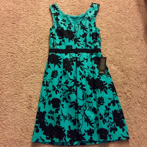 NWT The Limited shadow print A Line dress sz 2 - Picture 3 of 4