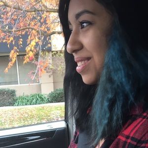 Meet your Posher, Celeste