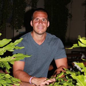 Meet your Posher, Robert