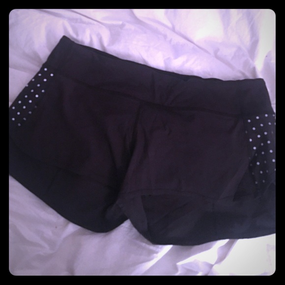 NWOT lululemon reflective shorts. Rare