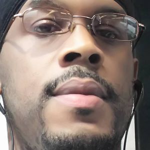 Meet your Posher, Nige