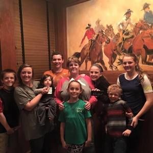 Meet your Posher, Debra