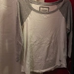 White and gray Abercrombie and fitch baseball tee