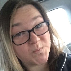 Meet your Posher, Mackenzie