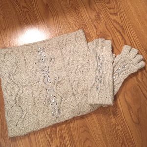 Betsyville infinity winter scarf & gloves